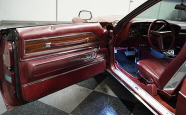 Buick-Riviera-1973-Coupe-28