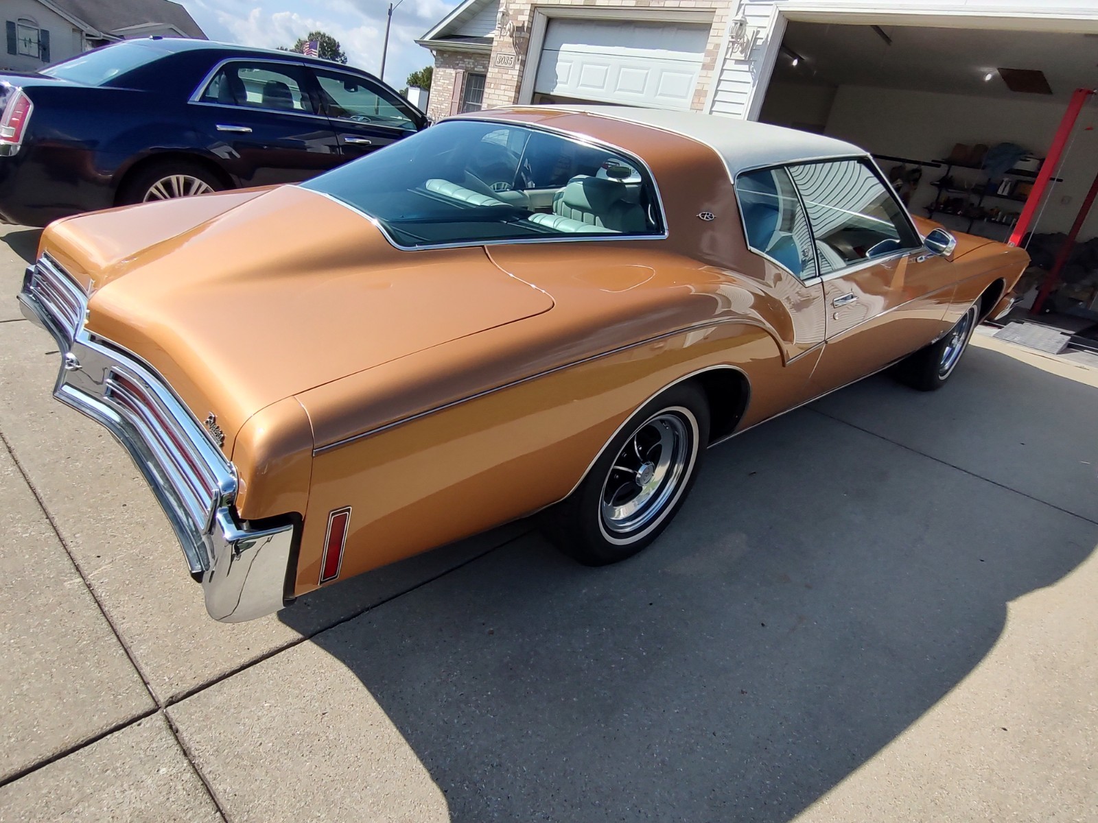 Buick-Riviera-1973-Coupe-3