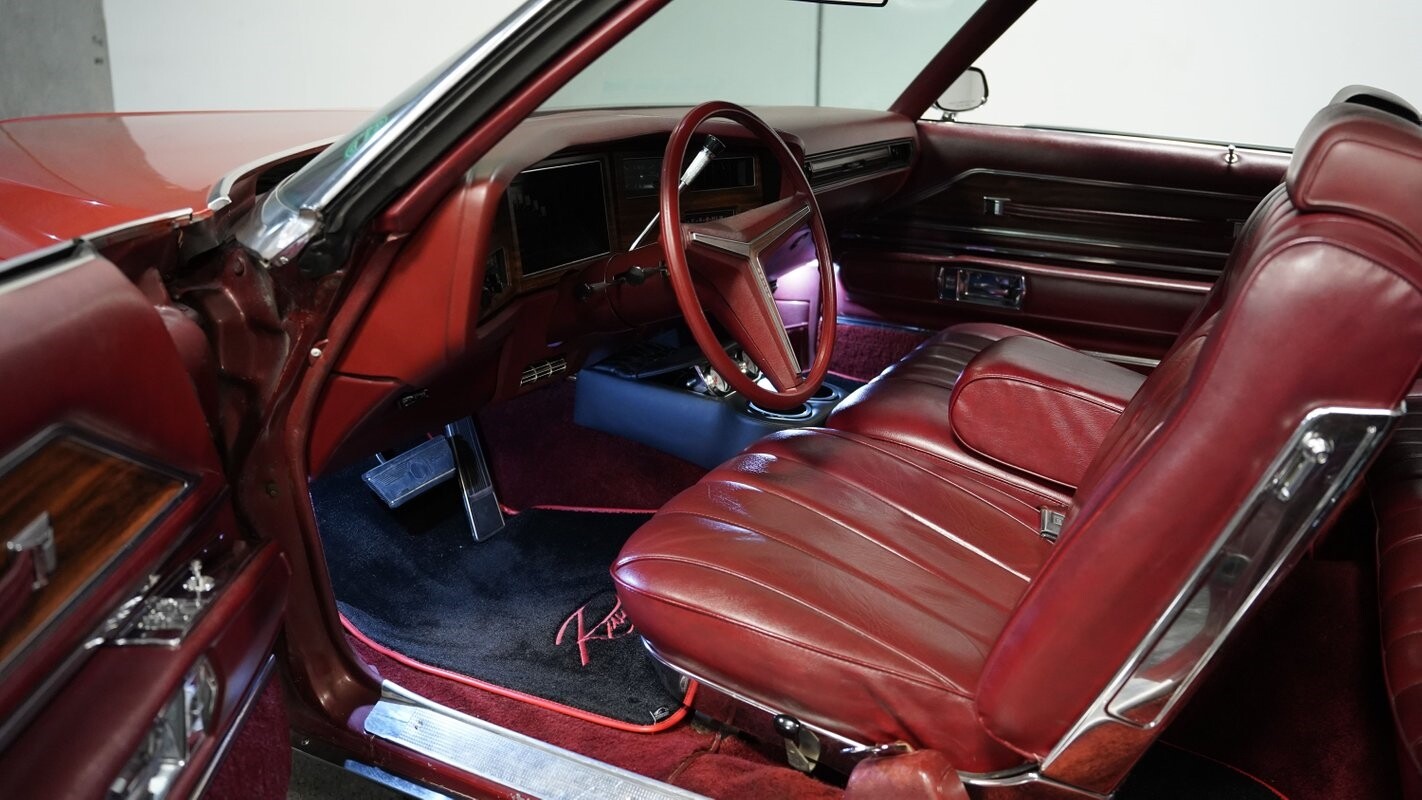 Buick-Riviera-1973-Coupe-4