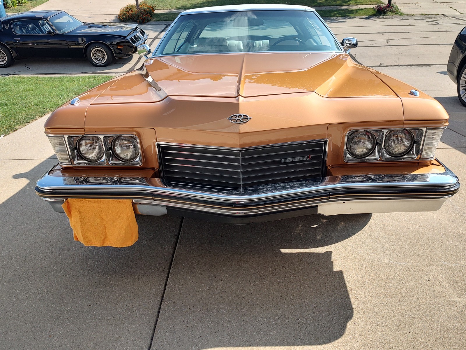 Buick-Riviera-1973-Coupe-5