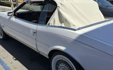 Buick-Riviera-1983-Convertible-1