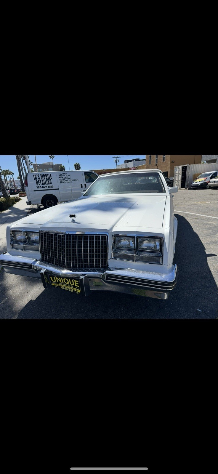 Buick-Riviera-1983-Convertible-4