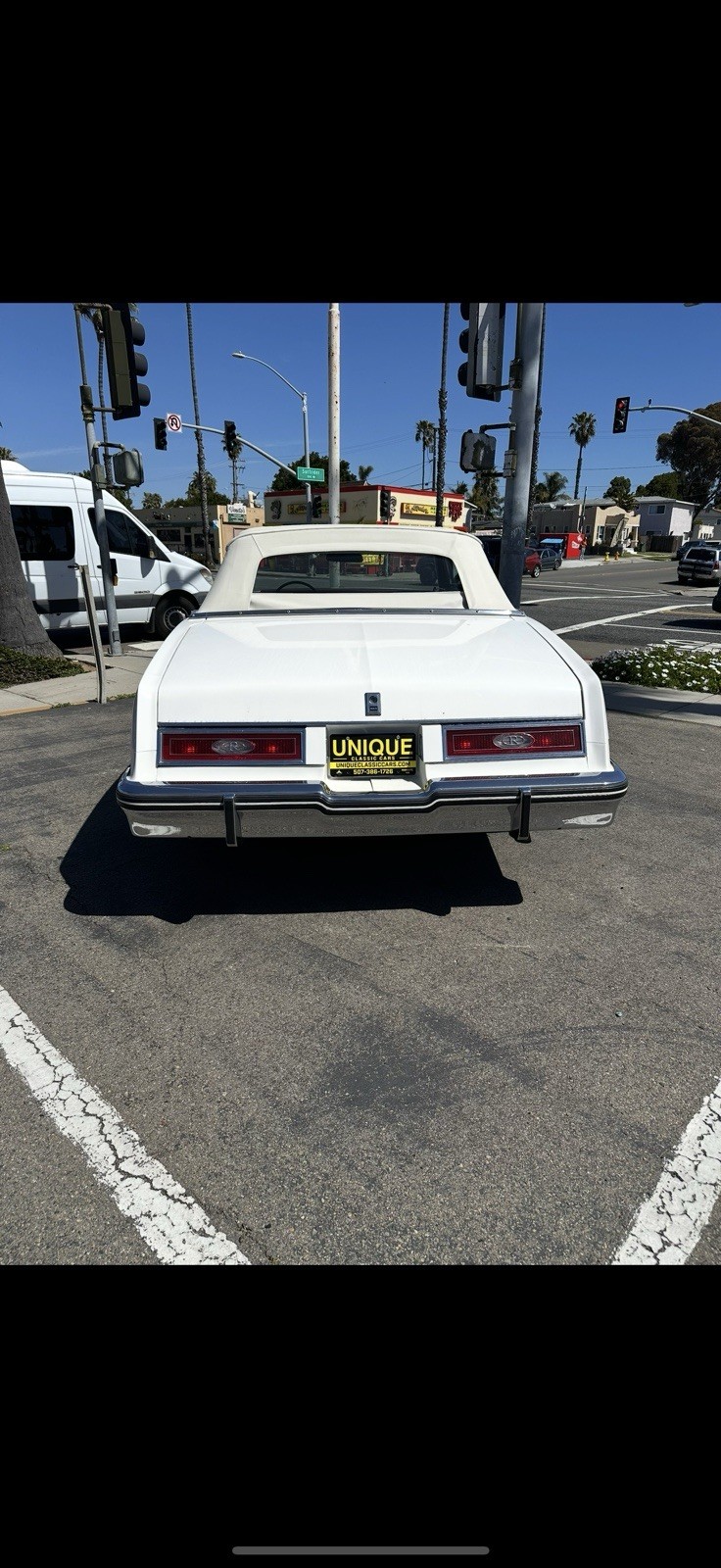 Buick-Riviera-1983-Convertible-6