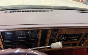 Buick-Riviera-1985-COUPE-13