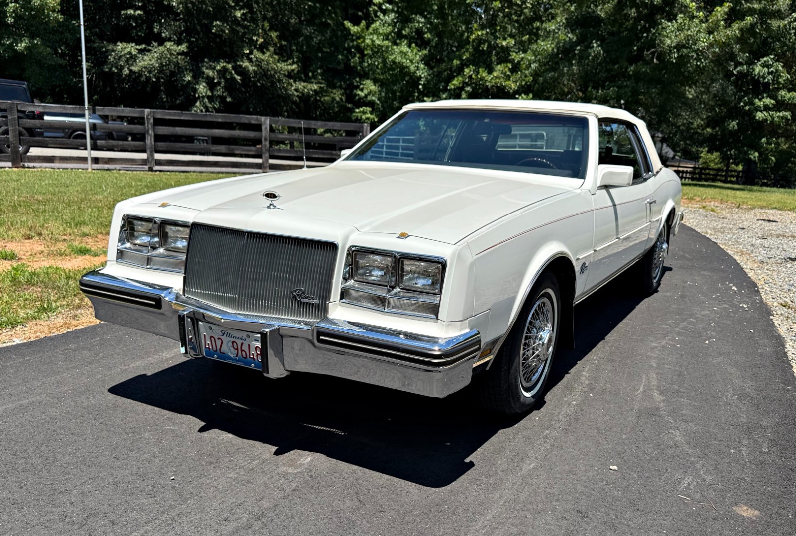 Buick Riviera 1985 COUPE