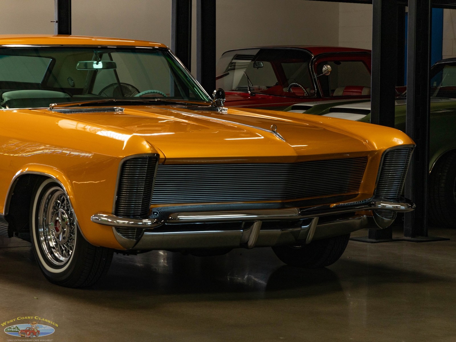 Buick-Riviera-Custom-1965-2-Door-Hardtop-11
