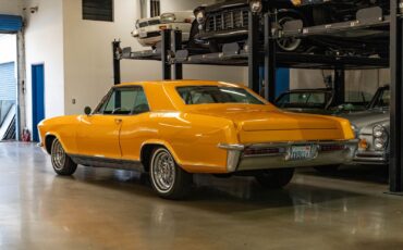 Buick-Riviera-Custom-1965-2-Door-Hardtop-20