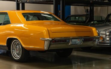 Buick-Riviera-Custom-1965-2-Door-Hardtop-22