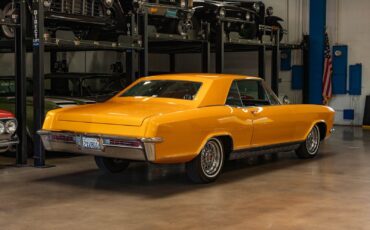 Buick-Riviera-Custom-1965-2-Door-Hardtop-23