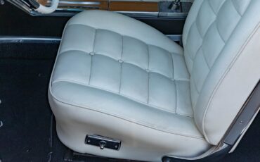 Buick-Riviera-Custom-1965-2-Door-Hardtop-31