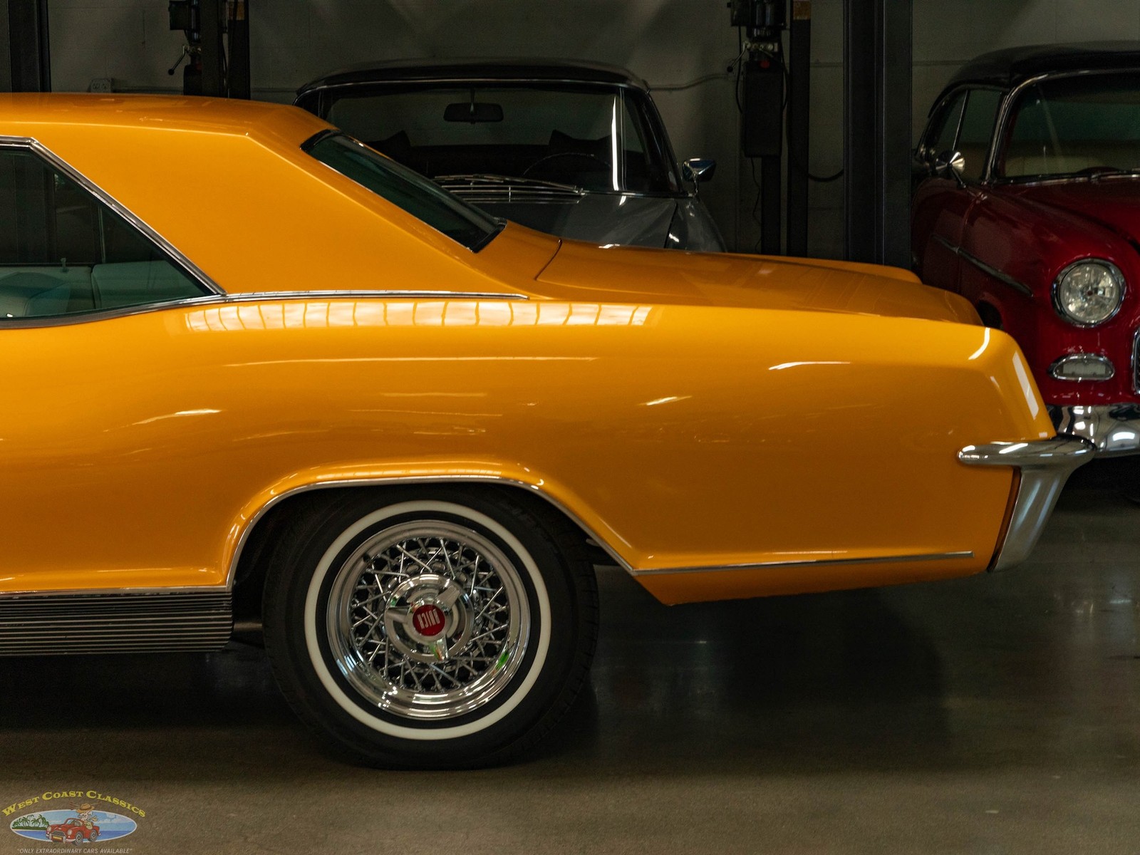 Buick-Riviera-Custom-1965-2-Door-Hardtop-6