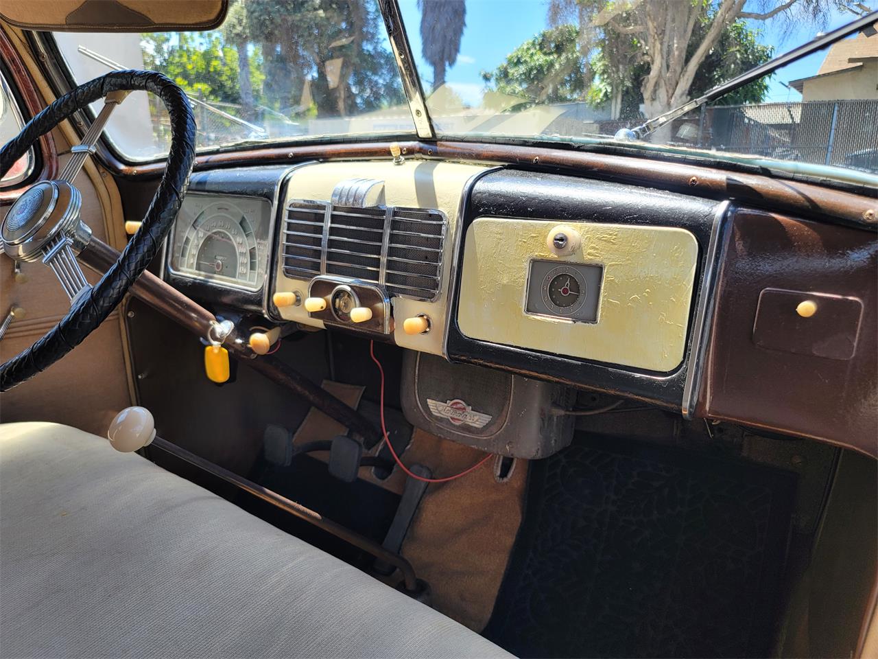 Buick-Roadmaster-1937-Black-Brown-Beige-20