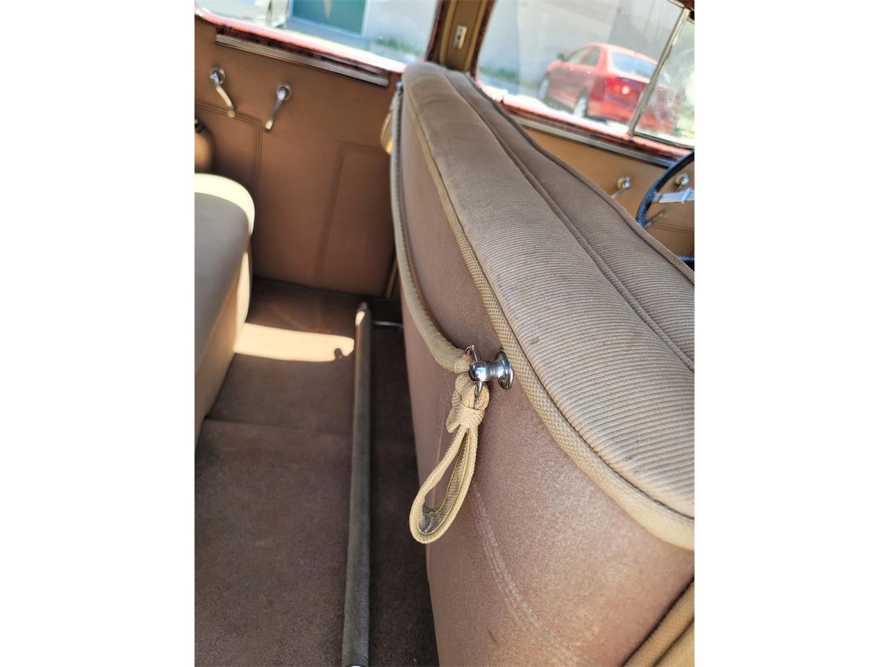 Buick-Roadmaster-1937-Black-Brown-Beige-21