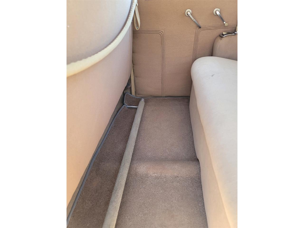 Buick-Roadmaster-1937-Black-Brown-Beige-22