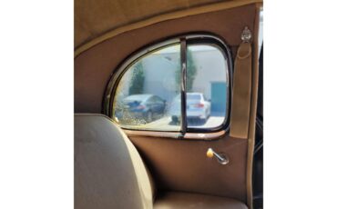 Buick-Roadmaster-1937-Black-Brown-Beige-27