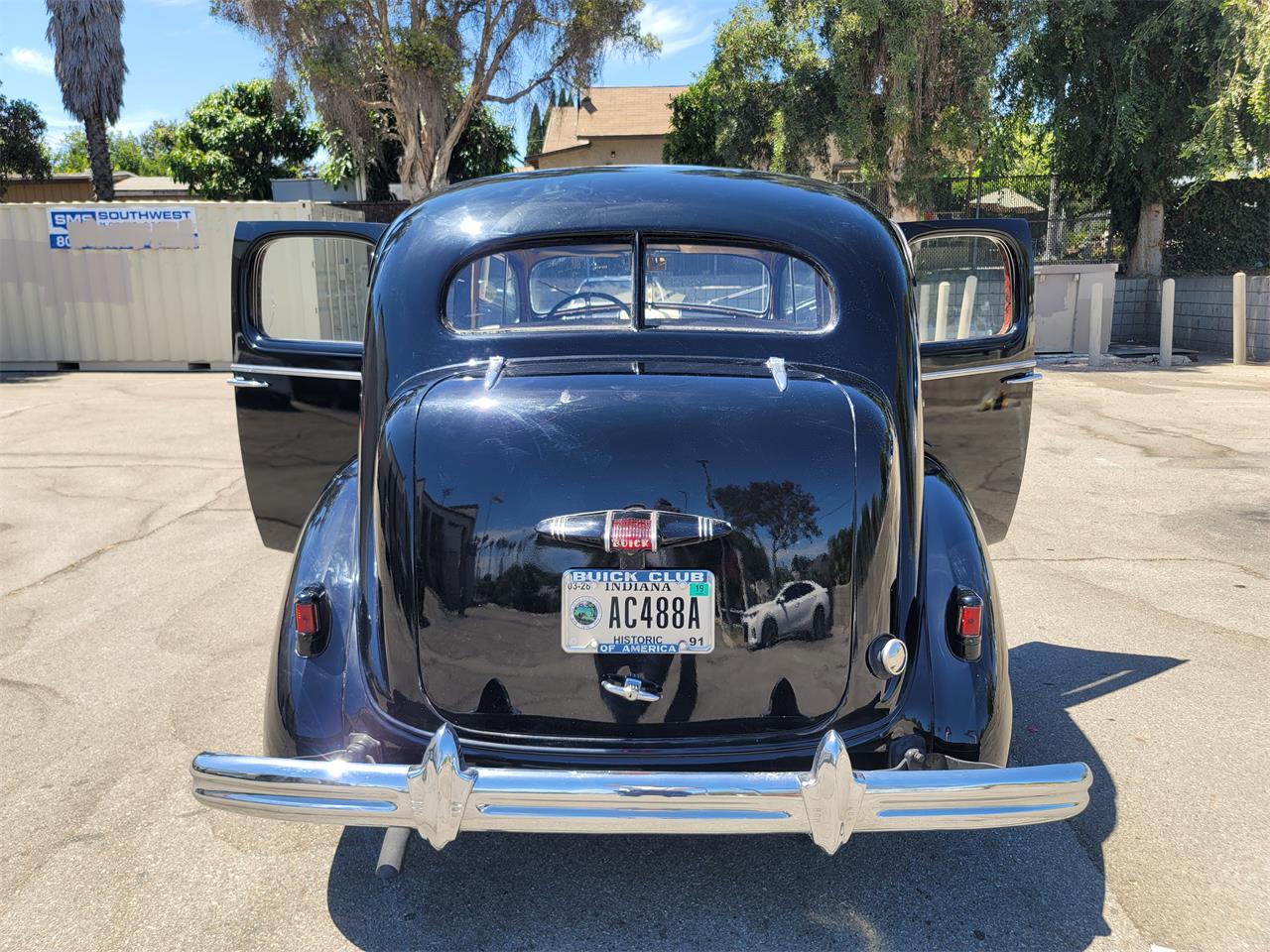 Buick-Roadmaster-1937-Black-Brown-Beige-48