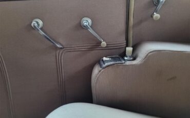 Buick-Roadmaster-1937-Black-Brown-Beige-51