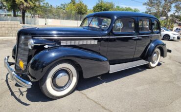 Buick-Roadmaster-1937-Black-Brown-Beige-53