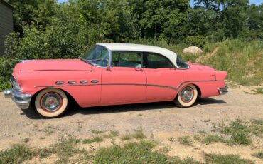 Buick-Roadmaster-1956-Sedan-1