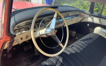 Buick-Roadmaster-1956-Sedan-6
