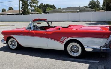Buick-Roadmaster-1957-Seminole-Red-amp-White-Red-13
