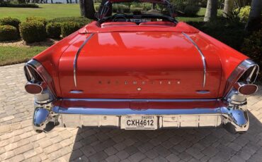 Buick-Roadmaster-1957-Seminole-Red-amp-White-Red-18