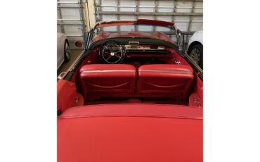 Buick-Roadmaster-1957-Seminole-Red-amp-White-Red-25