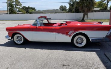 Buick-Roadmaster-1957-Seminole-Red-amp-White-Red