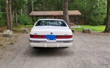 Buick-Roadmaster-1992-Sedan-4