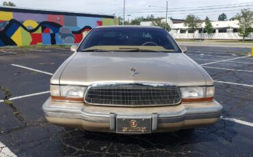 Buick-Roadmaster-1993-Sedan-1