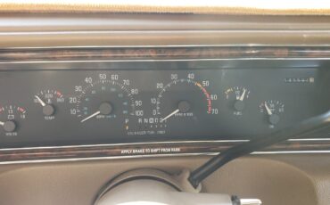 Buick-Roadmaster-1993-Sedan-19