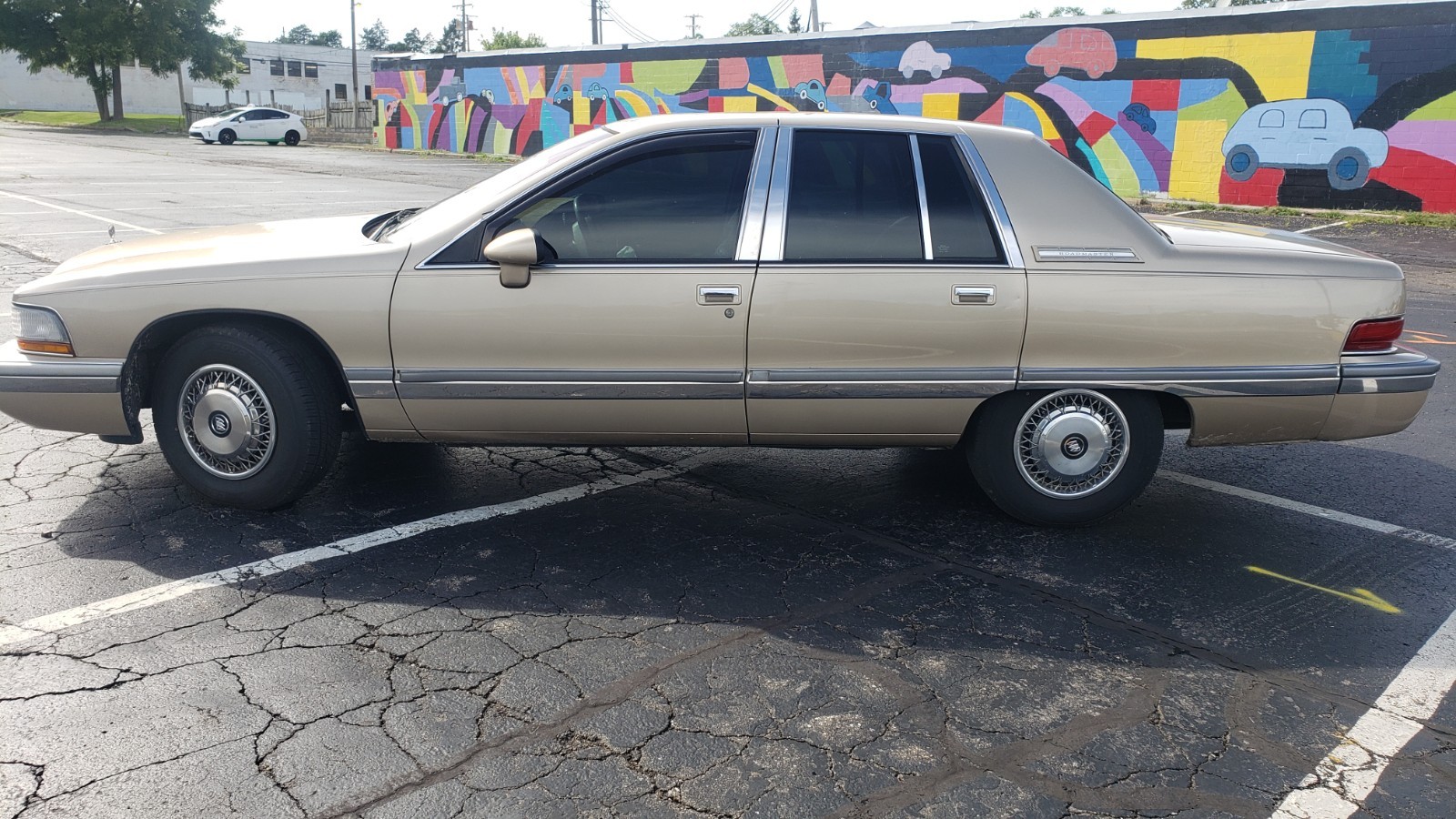 Buick-Roadmaster-1993-Sedan-2