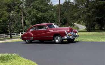 Buick-Sedanette-1946-Ruby-red-maroon-Red-and-silver-23