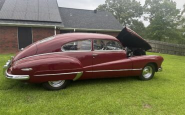 Buick-Sedanette-1946-Ruby-red-maroon-Red-and-silver-24
