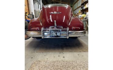 Buick-Sedanette-1946-Ruby-red-maroon-Red-and-silver-27