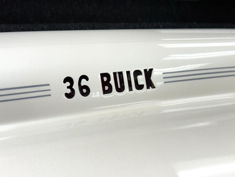 Buick-Series-40-1936-Pearl-White-Gray-23