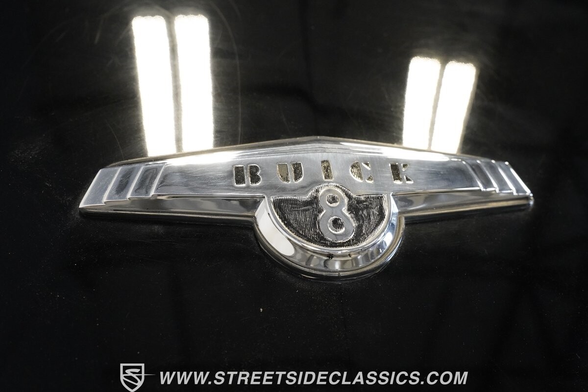 Buick-Series-80-1938-Convertible-25