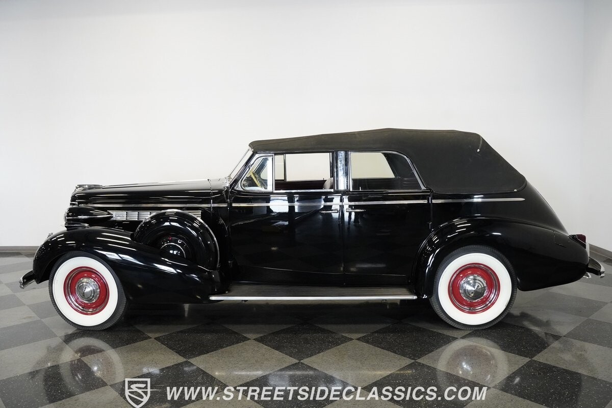 Buick-Series-80-1938-Convertible-4
