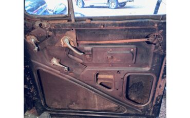 Buick-Series-90-1939-Black-Tan-16