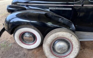 Buick-Series-90-1939-Black-Tan-8