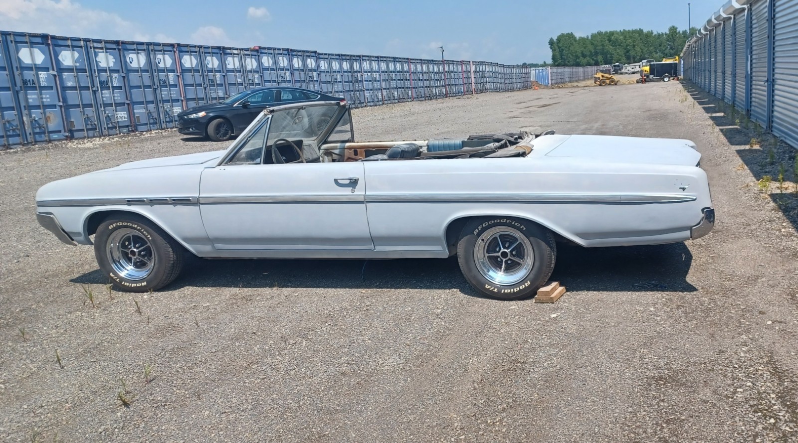 Buick-Skylark-1964-Convertible-10