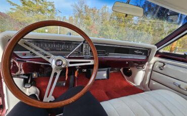 Buick-Skylark-1966-Candy-Cranberry-red-White-and-leather-3