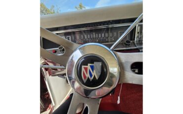 Buick-Skylark-1966-Candy-Cranberry-red-White-and-leather-4