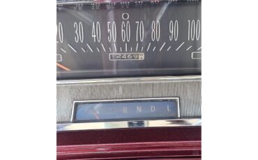 Buick-Skylark-1966-Candy-Cranberry-red-White-and-leather-5