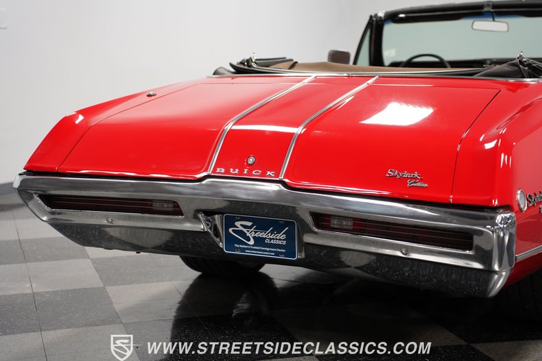 Buick-Skylark-1968-Red-Black-25