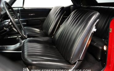 Buick-Skylark-1968-Red-Black-44