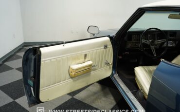 Buick-Skylark-1971-Nocturn-Blue-White-35