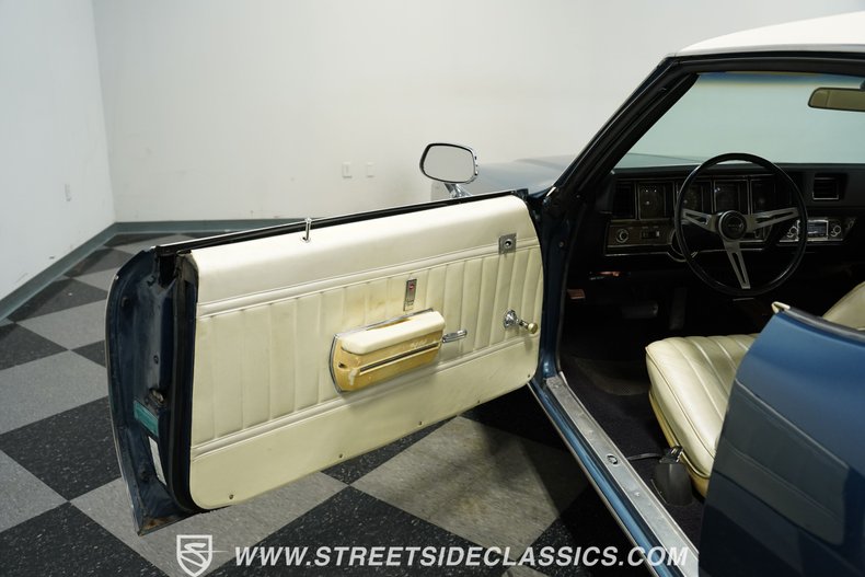 Buick-Skylark-1971-Nocturn-Blue-White-35