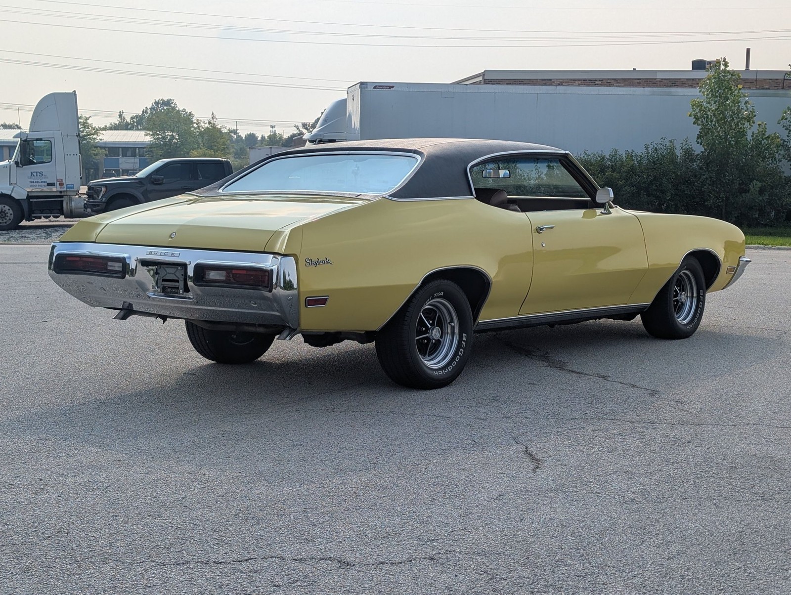 Buick-Skylark-1972-Coupe-2