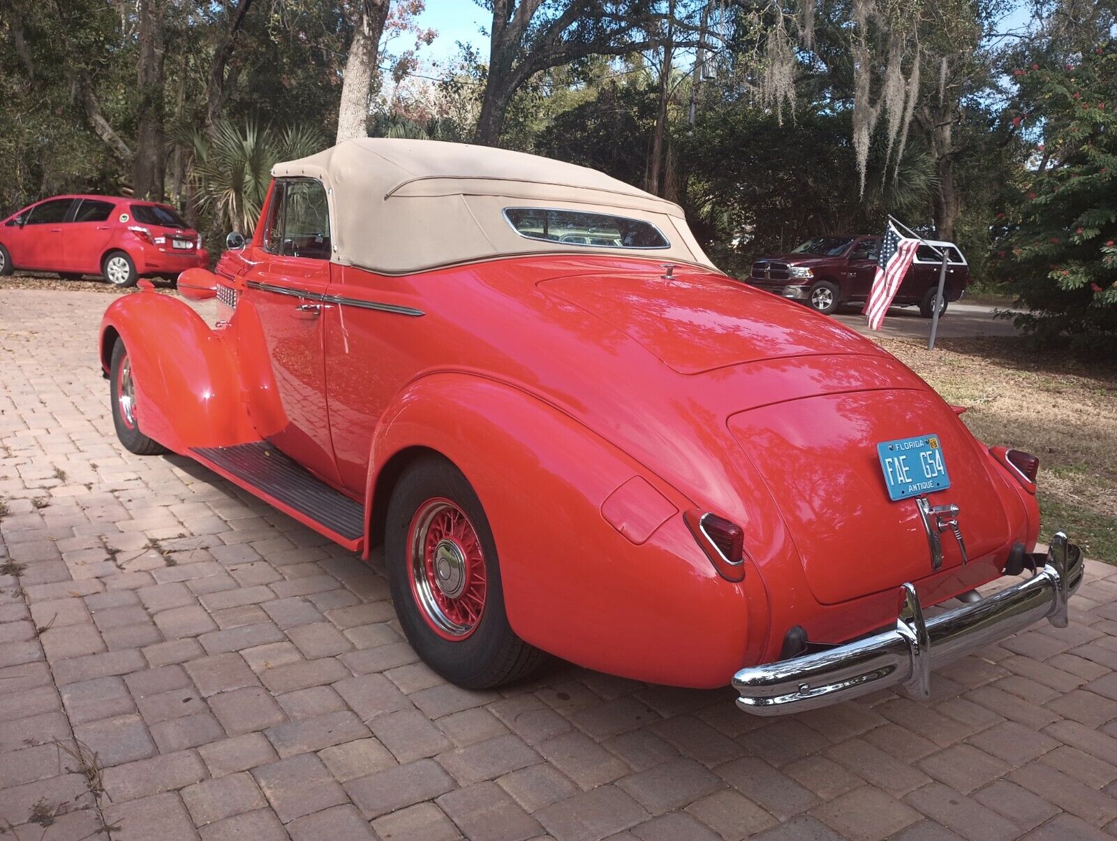 Buick-Special-1938-Convertible-2